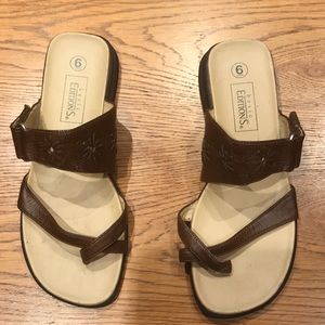 4/$10 BASIC EDITION GIRLS SANDALS